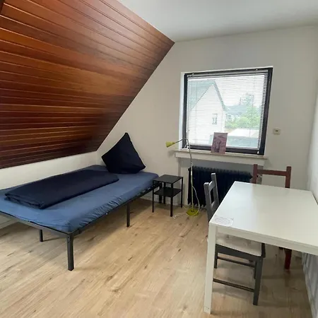 בית אירוח Gemuetliches Gaestezimmer Im Casa Kirchweg